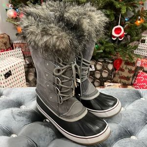 Sorel waterproof boots